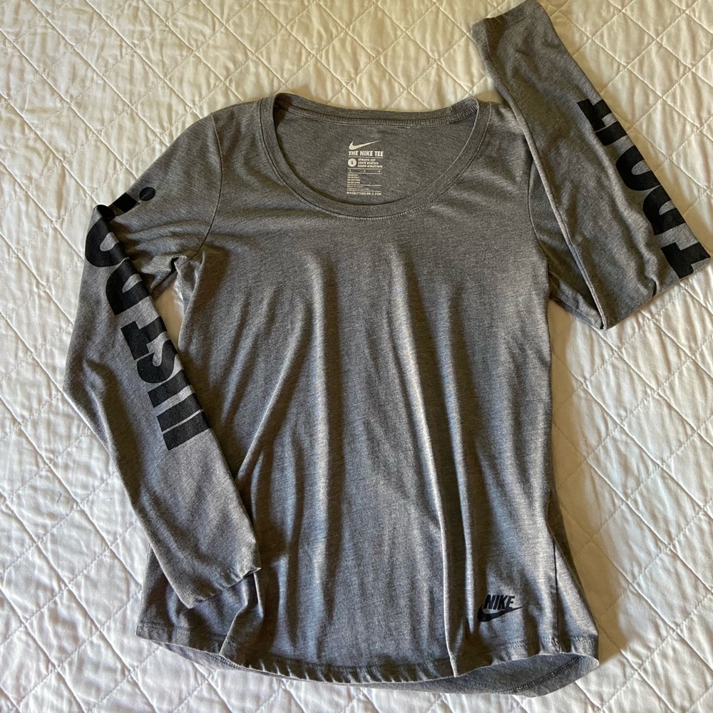 Nike - Picture 7 of 11